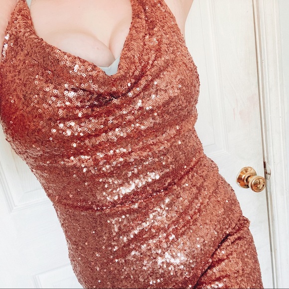 Rose Gold Sequin Body Con Fashion Nova Dress - Picture 4 of 5